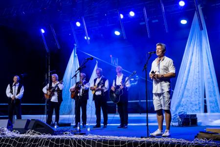 zaključek Poletnega utripa Postojna _ klapa More (19)